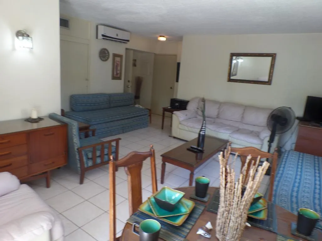 Turtle Beach Towers Ocho Rios 0*,  Jamaica